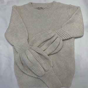 Brand new Cream puff sleeve knit sweater